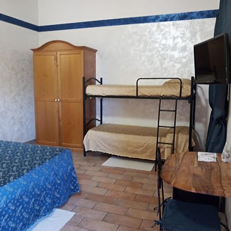 Il Borgo Dell'Ulivo Hotel Trevi Buitenkant foto